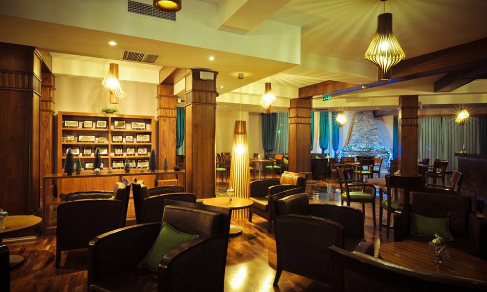 Otel lobby şəkilləri