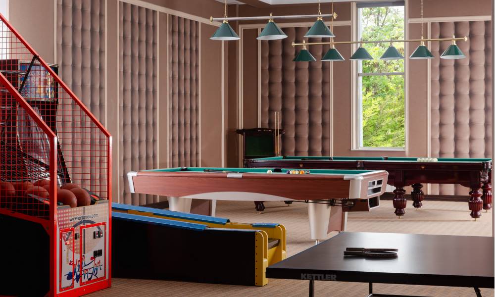 Qaşaltı Health Hotel Naftalan-ın möhtəşəm foyesində sonsuz zəriflik və rahatlığı yaşayın.