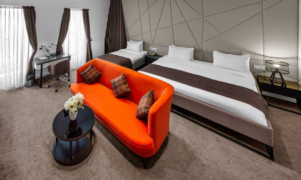 standart üç nəfərlik otaq