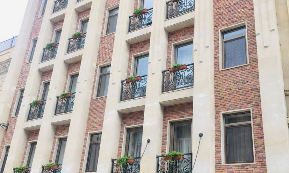 Boutique Hotel Baku-da lüksə addım atın. Şəhər vahəniz sizi gözləyir.