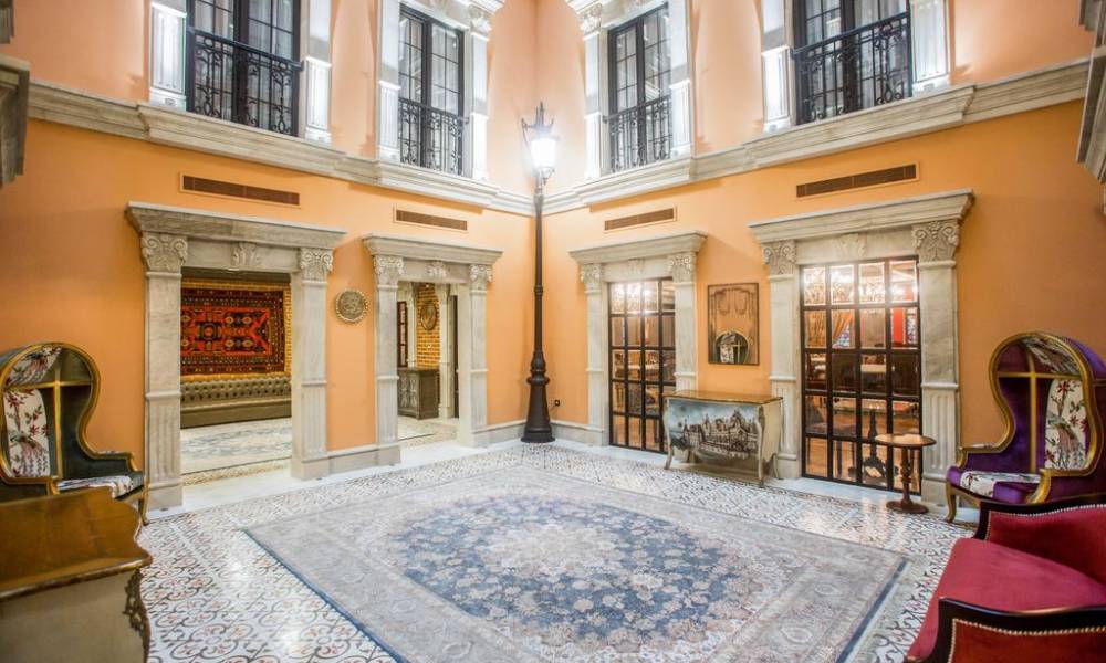 Sapphire Bayil Hotel