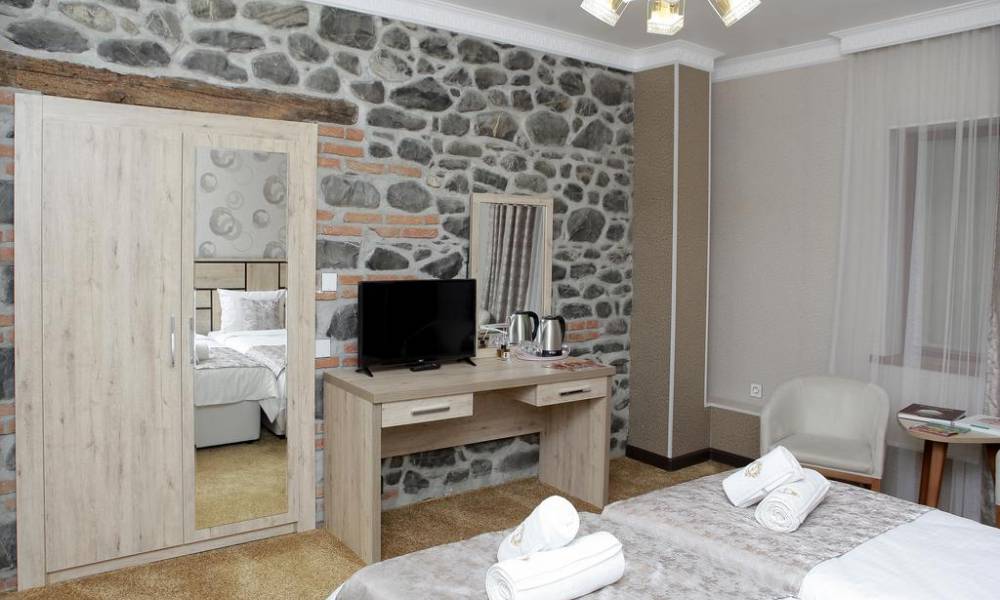 MinAli Boutique Hotel