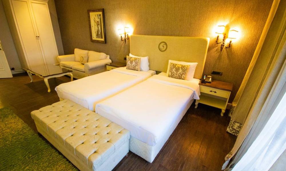 Sapphire Marine Hotel