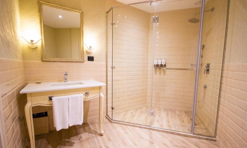 Sapphire Marine Hotel