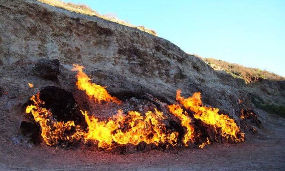 Azərbaycanın zəngin mədəniyyəti ilə tanış olun. Qadınlar Gününü unudulmaz anlarla qeyd edin!
