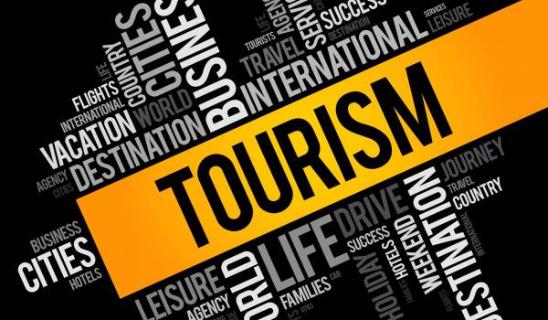 «Индустрия туризма: жизненно важный двигатель глобального роста, культуры и устойчивости»