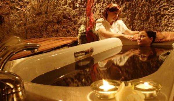 Azerbaijan's Healing Touch: Health Tourism and Key Treatments