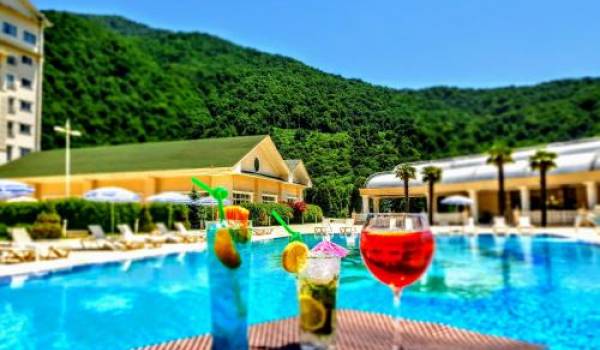 Qəbələdə əyləncə