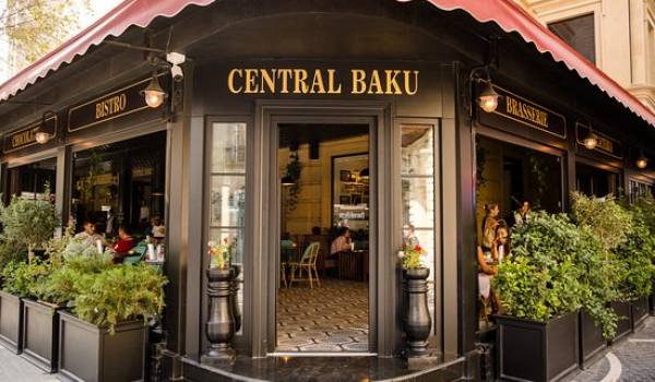 Central Bakı