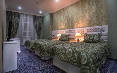  Old Gates Baku Hotel, Standard Triple Room