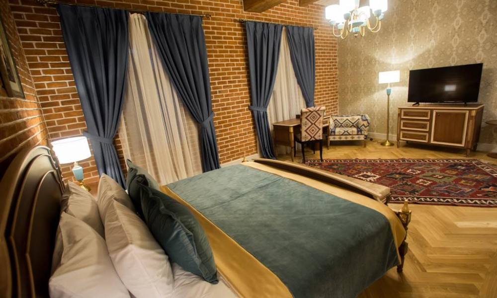 Sapphire Bayil Hotel