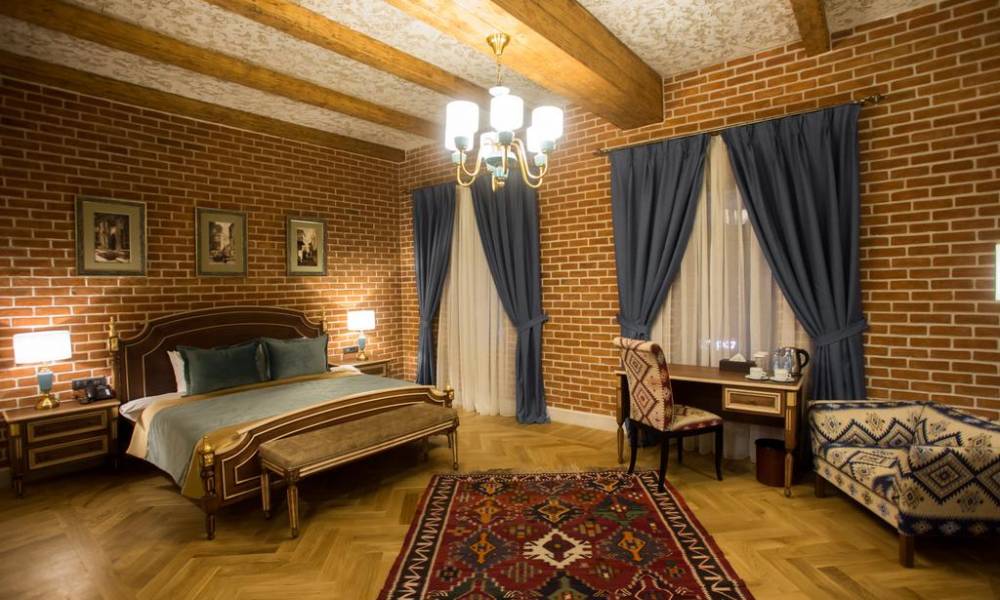 Sapphire Bayil Hotel