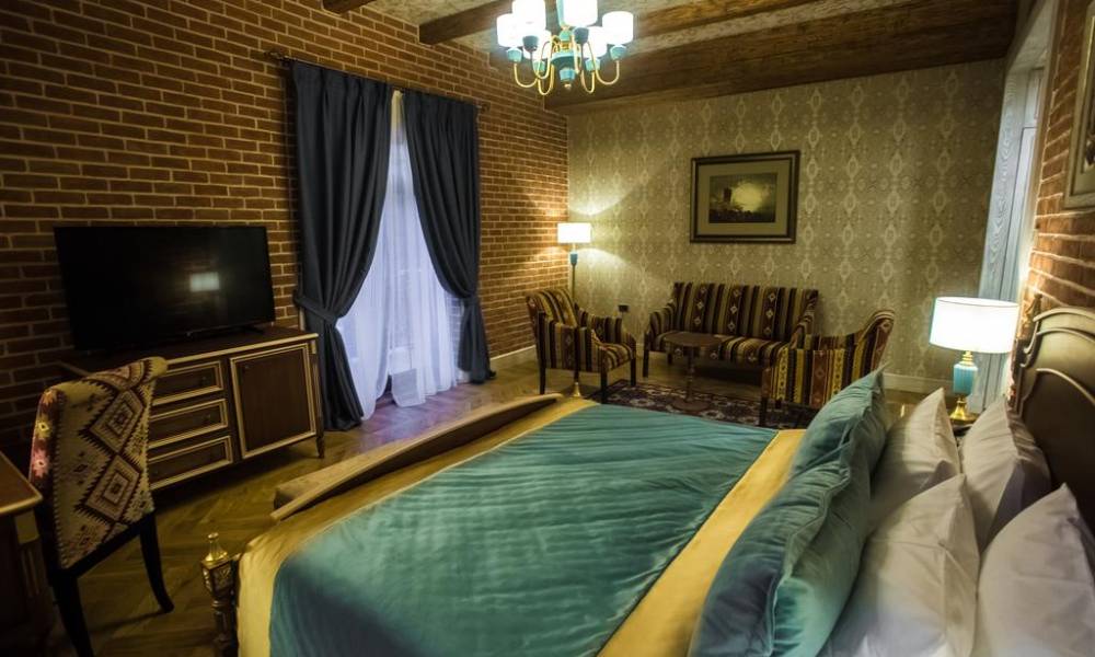 Sapphire Bayil Hotel