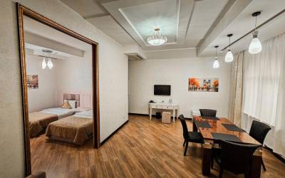 SMART tərəfindən Safran Hotel Otel, üstün üç nəfərlik otaq