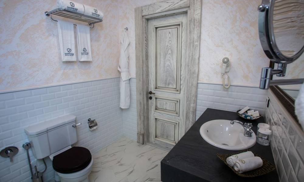 Sapphire Bayil Hotel