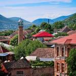 Şəki Günlük Səyahəti: Tarixi yerləri və sarayları araşdırın