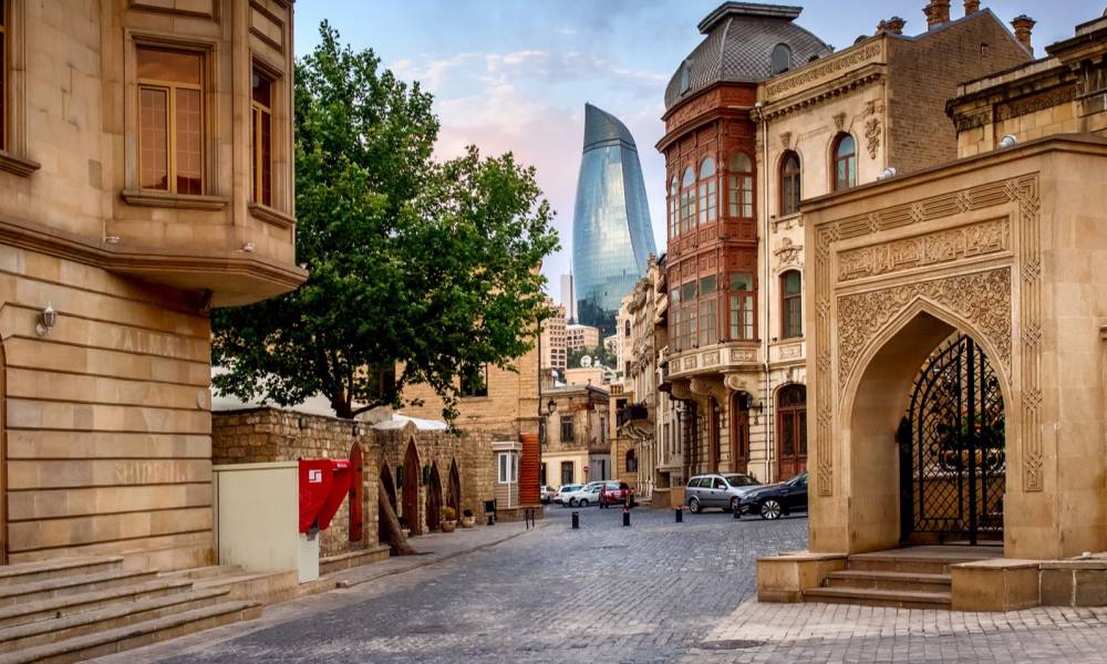 Discover Baku: 4 Günlük Asan Kəşf Turu