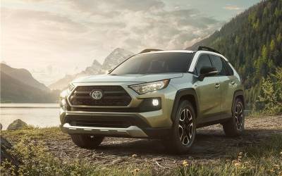 Тойота Камри